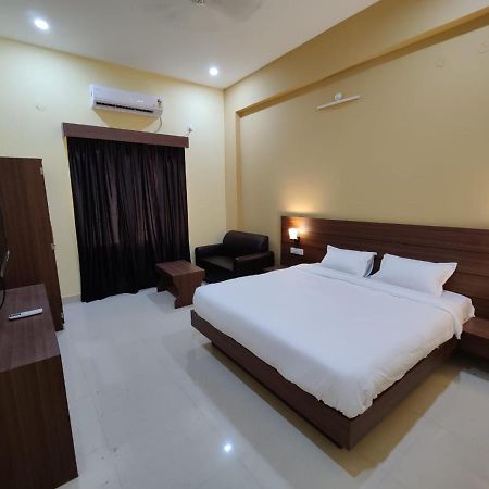 Hr Garden Hotell Deoghar Eksteriør bilde